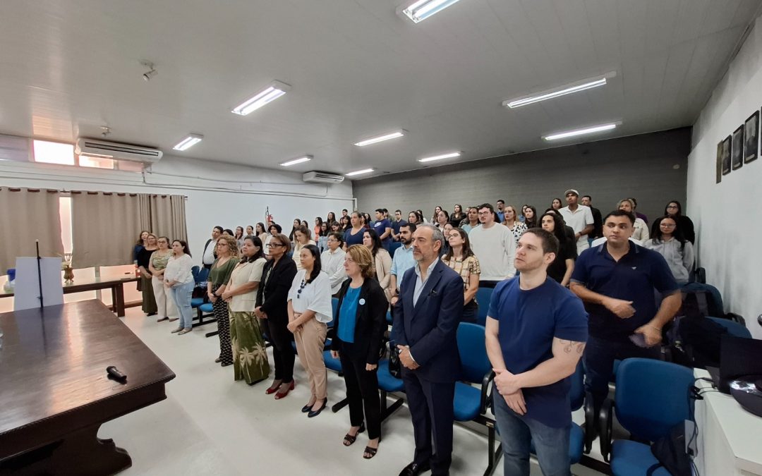 Simpósio Vários Olhares para o Mesmo Desafio: Informação em Saúde
